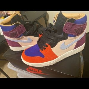 Woman’s size 7.5 only worn once